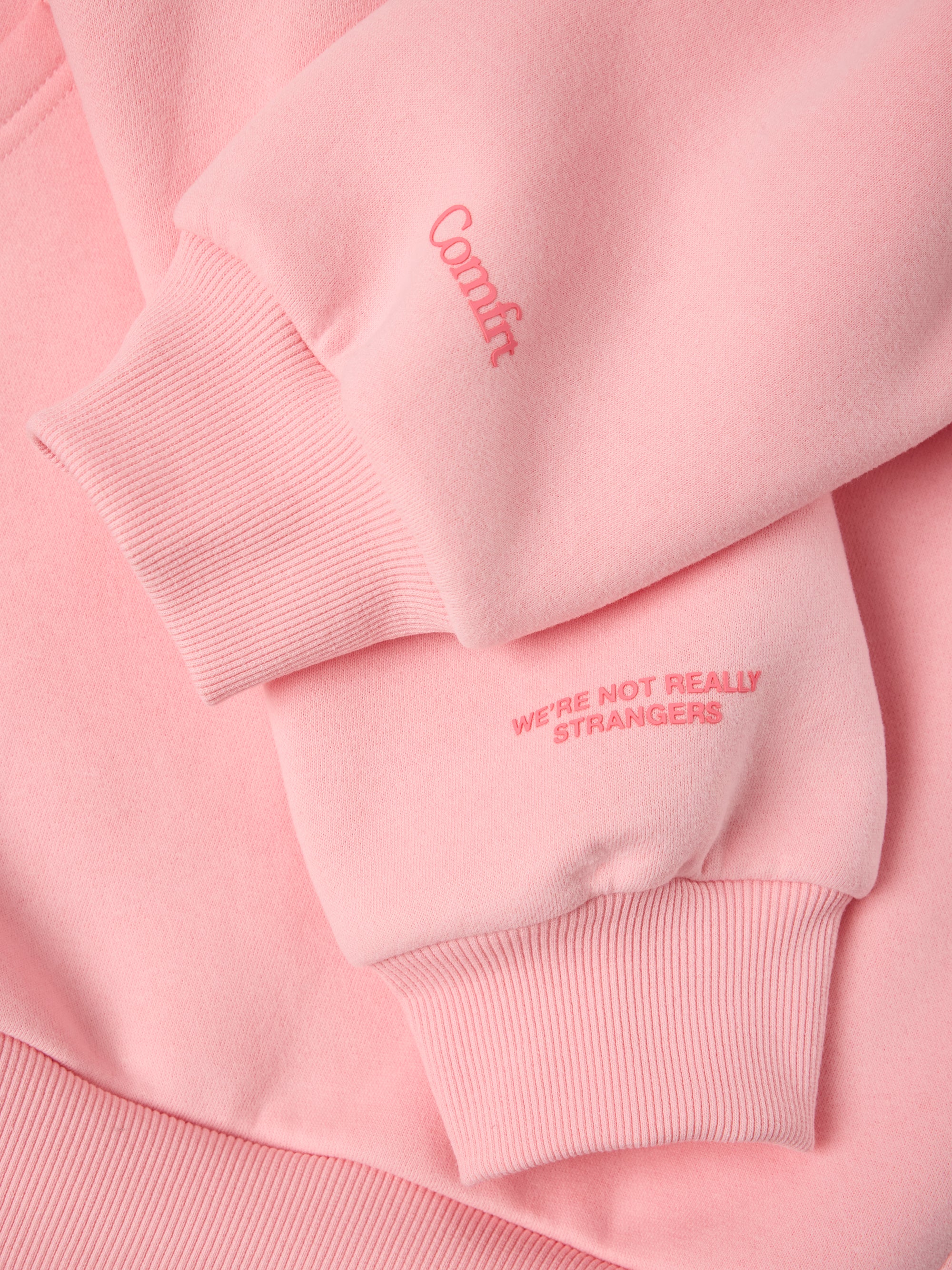 Comfrt x WNRS Love Yourself Sweat Set - Image 12